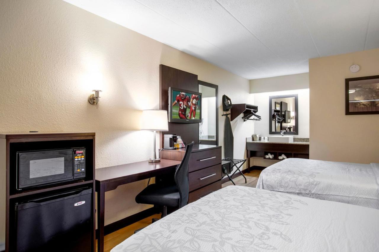 Red Roof Inn Plus+ Atlanta - Buckhead Druid Hills Eksteriør bilde
