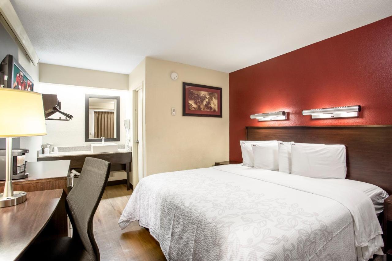 Red Roof Inn Plus+ Atlanta - Buckhead Druid Hills Eksteriør bilde